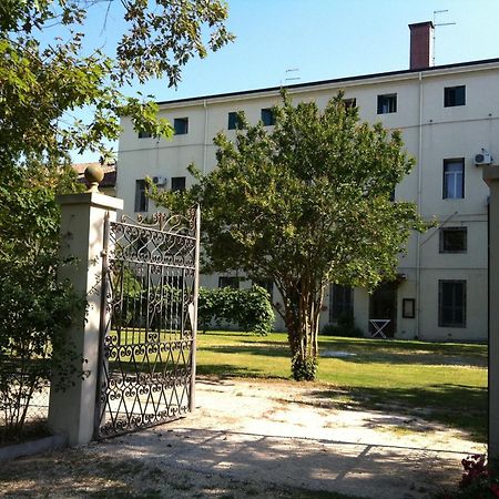 Villa Carrer Порто Виро Екстериор снимка